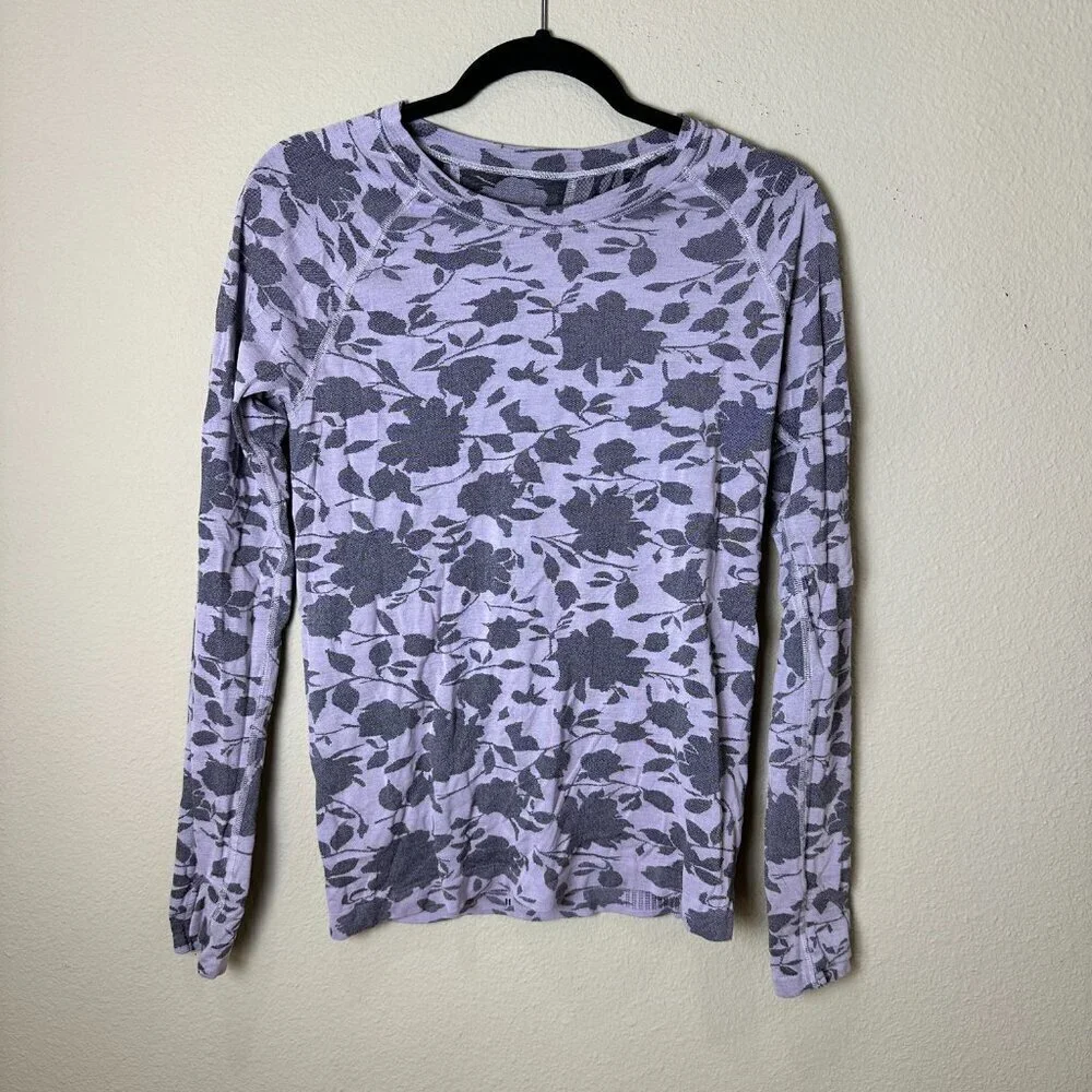 ATHLETA Floral Long Sleeve Athletic WOrk Out Top Size Medium - Picture 2 of 7